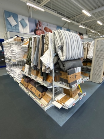 1486391-2 Shop fittings - Shelving sections
