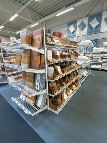 1486391-9 Shop fittings - Shelving sections