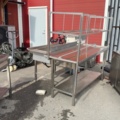 1422014-2 Arbetsbänkar/Diskrumsbänkar i rostfritt stål med vask