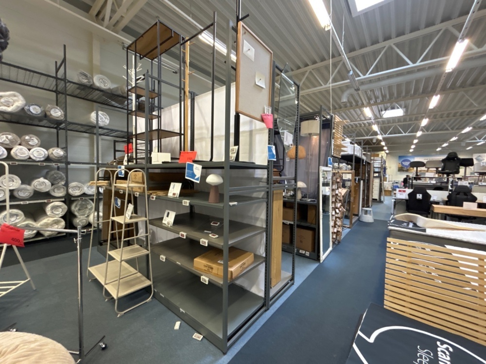 1486395-1 Butiksinredning - Hyllsystem