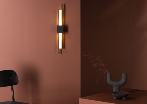 Liten spegel & vägglampa