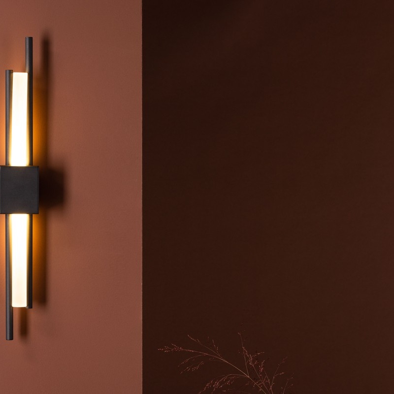 1570250-2 Liten spegel & vägglampa