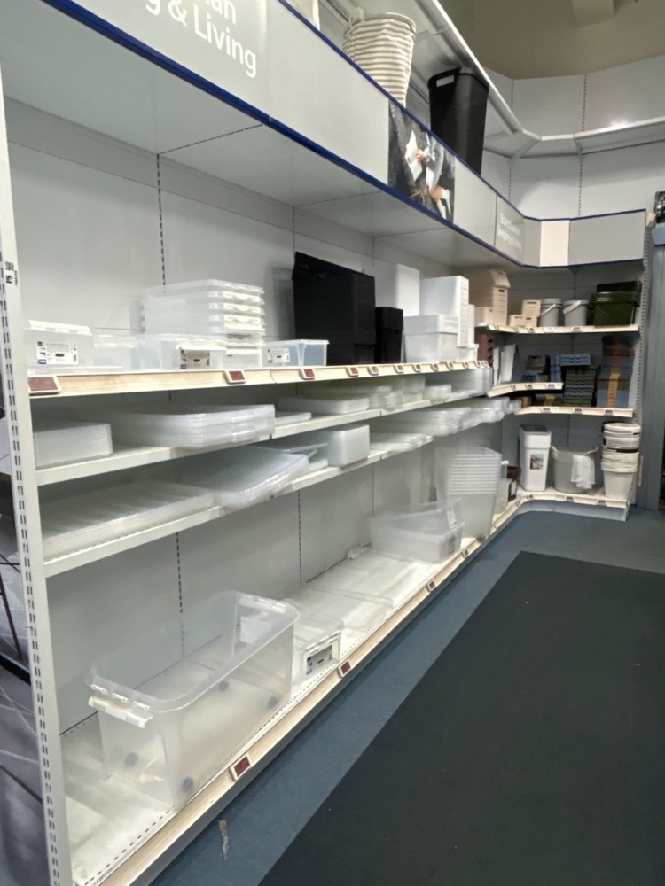1486399-2 Butiksinredning - Hyllsektioner