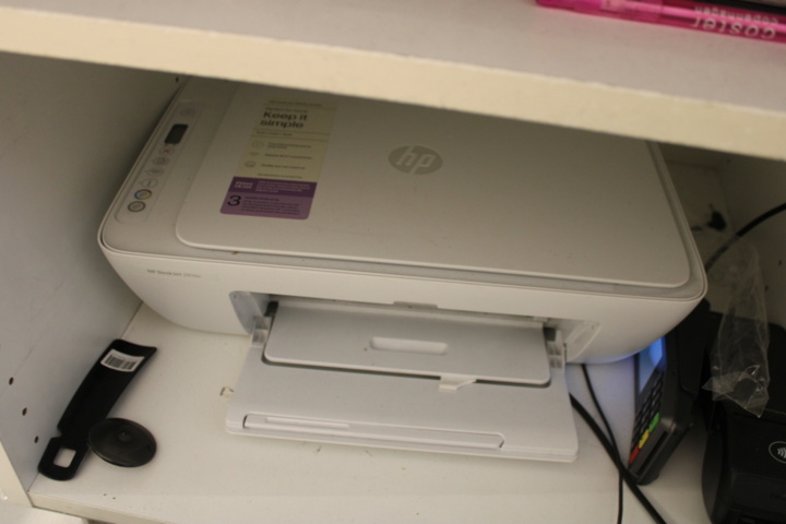 1575843-6 Cash register with card reader