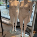 1473619-5 2 pcs. Mannequins