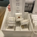 1473623-4 2st. bord med diverse strumpor, trosor och kalsonger