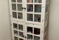 1473635 Display cabinet