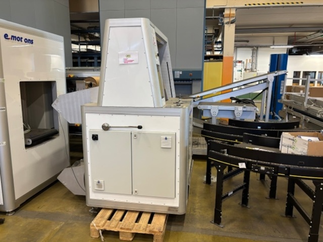 1573143-21 Packing machine with sorting system and roller conveyors - Emotions PSF3500