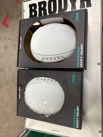 1576097-24 Hearing protection and accessories - Mixed brands