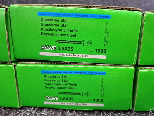 1575861-3 6000 st Bandad Gipsskruv för stål 3.5x25mm, Essve