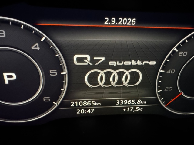 1406062-77 Audi Q7 7-Seater 3.0 TDI V6 quattro TipTronic, 272hp, 2018