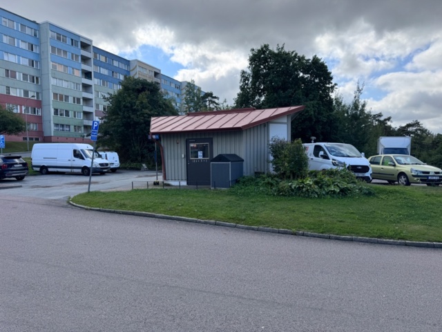 1571828-3 Building of approximately 25 sq m, (dismantled)
