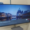1564820-3 65" TV LG UH661V on stand
