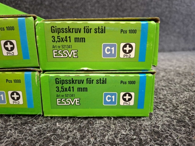 1575871-4 7000 st Bandad Gippsskruv för stål 3.5x41 & 3.5x25mm, Essve