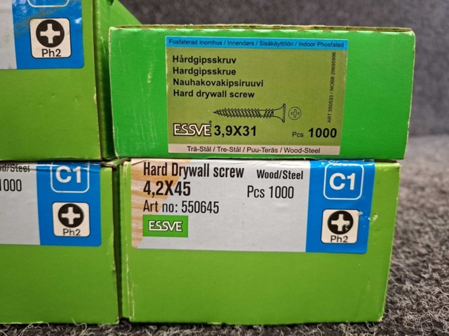 1575872-4 6000 st Bandad Hårdgipsskruv 4.2x45 & 3.9x31mm, Essve