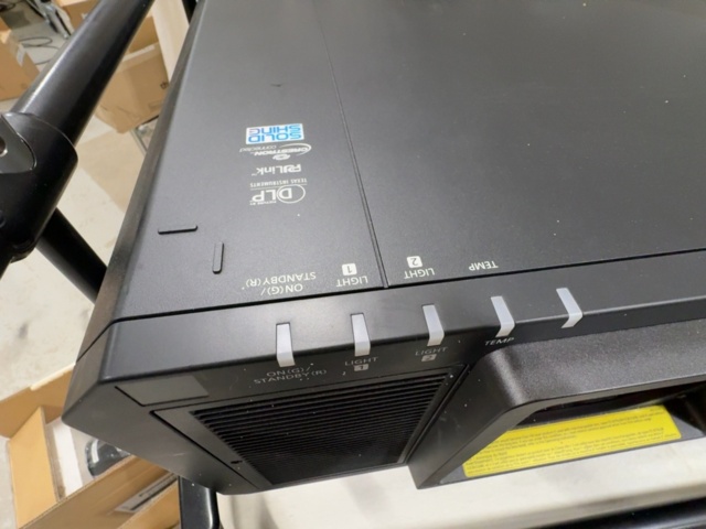 1535905-5 Panasonic PT-RZ21K Laser Projector WUXGA 21000 lm Kit