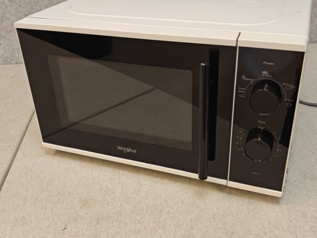 1564821-2 Mikrovågsugn Whirlpool