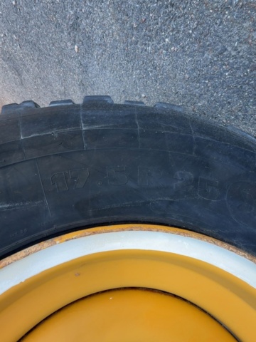 1530080-11 Wheel loader with fork carriage - Volvo L50C - 1999