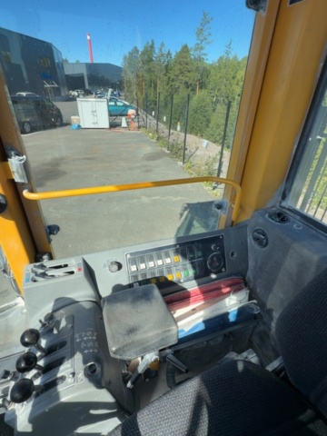 1530080-62 Wheel loader with fork carriage - Volvo L50C - 1999