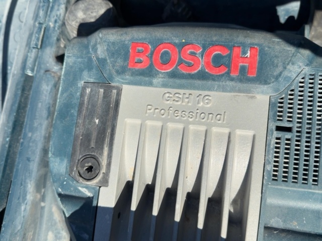 1422033-3 Samling med Bilhammare Hilti/Bosch