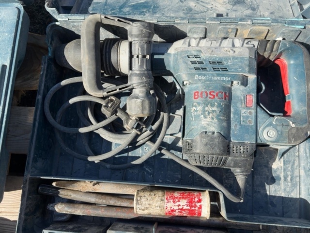 1422033-4 Samling med Bilhammare Hilti/Bosch