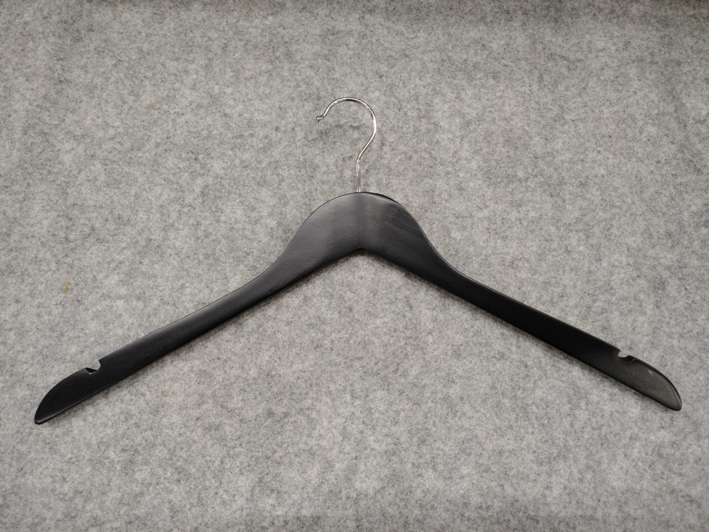 1576135-1 Coat hangers, 100 pcs - black, plastic, 402-406