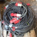 1422046-2 Collection of 3-phase electrical cables