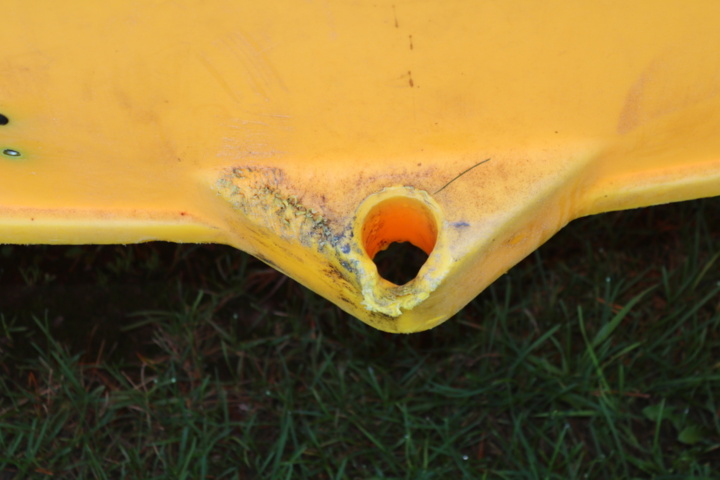 1515206-11 Pedal boat Pioneer Trio