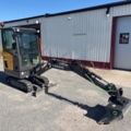 1536021-9 Grävmaskin med 3 skopor och tjälkrok - Volvo EC18E - 2022