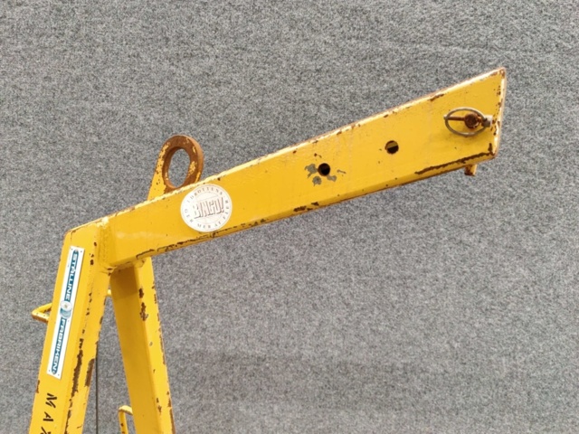 1576223-5 Lyftgaffel för kran - 2000 kg