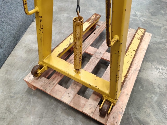 1576223-7 Lyftgaffel för kran - 2000 kg
