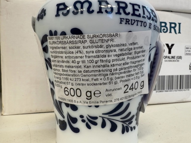 1506022-5 Samling med cocktailkörsbär samt jordgubb *Uppdaterat Antal*  - Fabbri Amarena