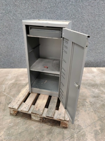 1576225-3 Industrial workshop cabinet 500*500*1000mm