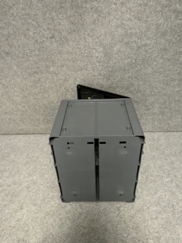 1506032-3 Lockable plastic cabinet - Ballingslöv