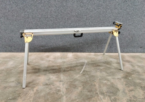 Folding saw table Dewalt DE 7023