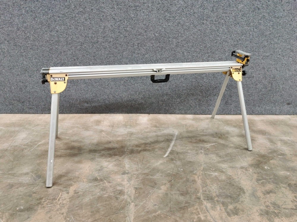 1576230-1 Folding saw table Dewalt DE 7023