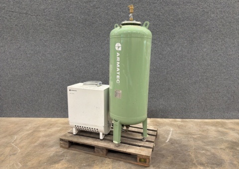 Expansionskärl med kompressor Armatec AT 8300C