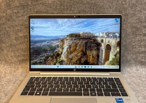 Laptop - HP ProBook 640 G8