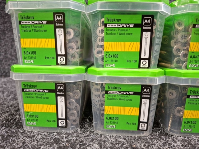 1575935-2 800 pcs Wood screws, Essve