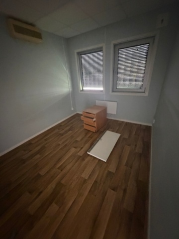 1565961-19 Apartment module with 3 apartments (23A-23C) - Indus