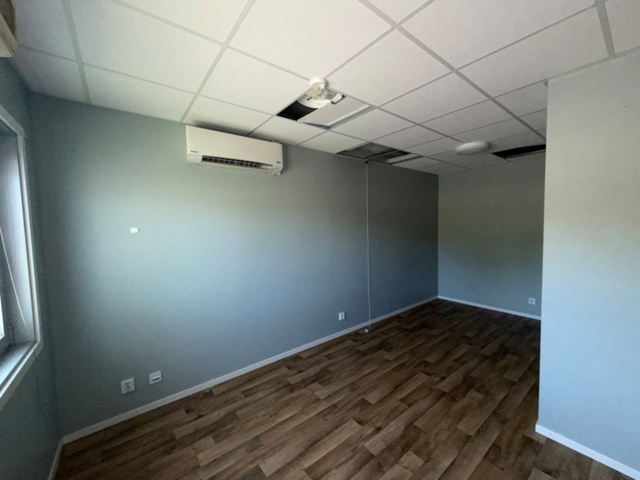 1565958-40 Apartment module with 3 apartments (15A-15C) - Indus