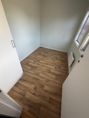 1565958-69 Apartment module with 3 apartments (15A-15C) - Indus
