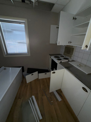 1565959-37 Apartment module with 3 apartments (13A-13C)