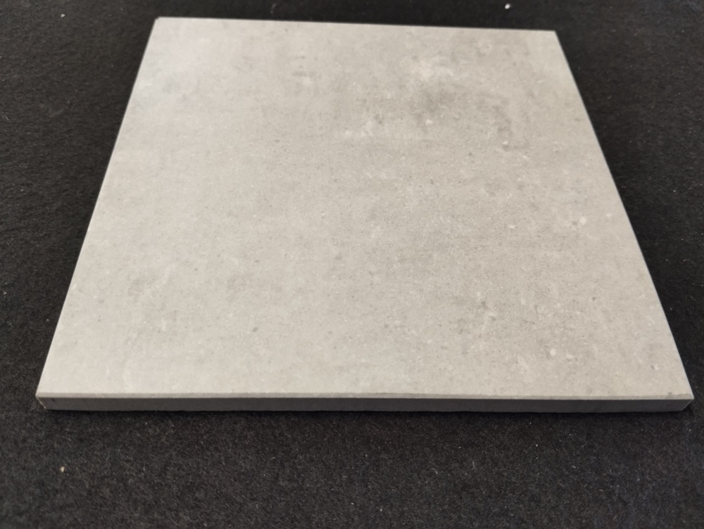 1564629-2 Porcelain tiles, 30 m² - light grey, 14,8x14,8 cm
