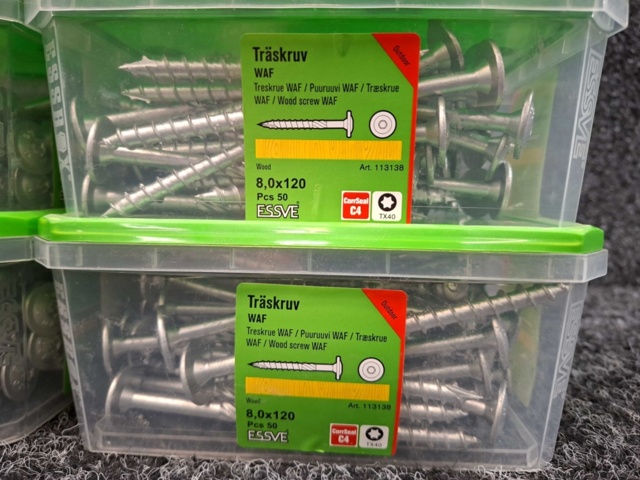 1575890-4 200 st Träskruv 8.0x120mm, Essve