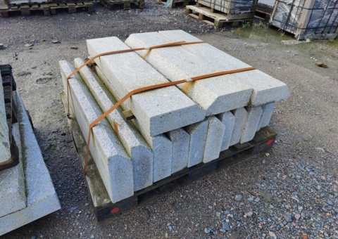 Granitkantsten RFF4 Rak Porto Grå 1100x100x300 mm ca 15,4 m
