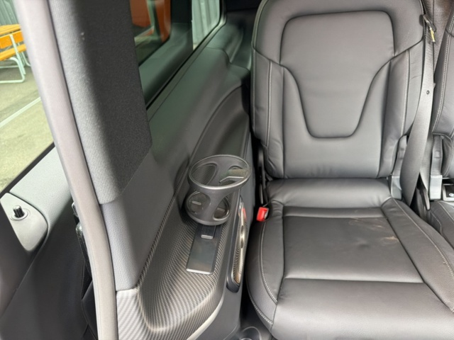 1566712-26 Mercedes-Benz V 300d 4MATIC 3.2t 9G-Tronic, 237hp -2025