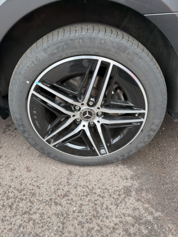 1566712-32 Mercedes-Benz V 300d 4MATIC 3.2t 9G-Tronic, 237hp -2025