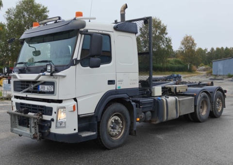 Hooklift Volvo FM-400 6X2 -2009