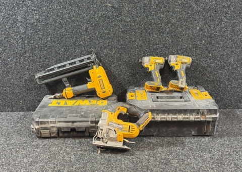 Tool Kit - DeWalt